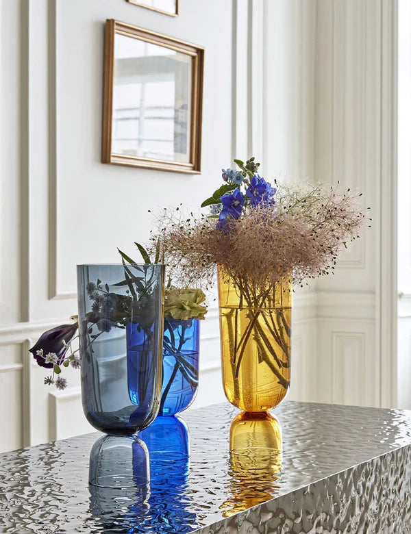 Bottoms Up Vase